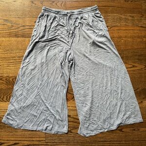 Athleta Gray Ultra Wide-Leg Harem Pants, Small